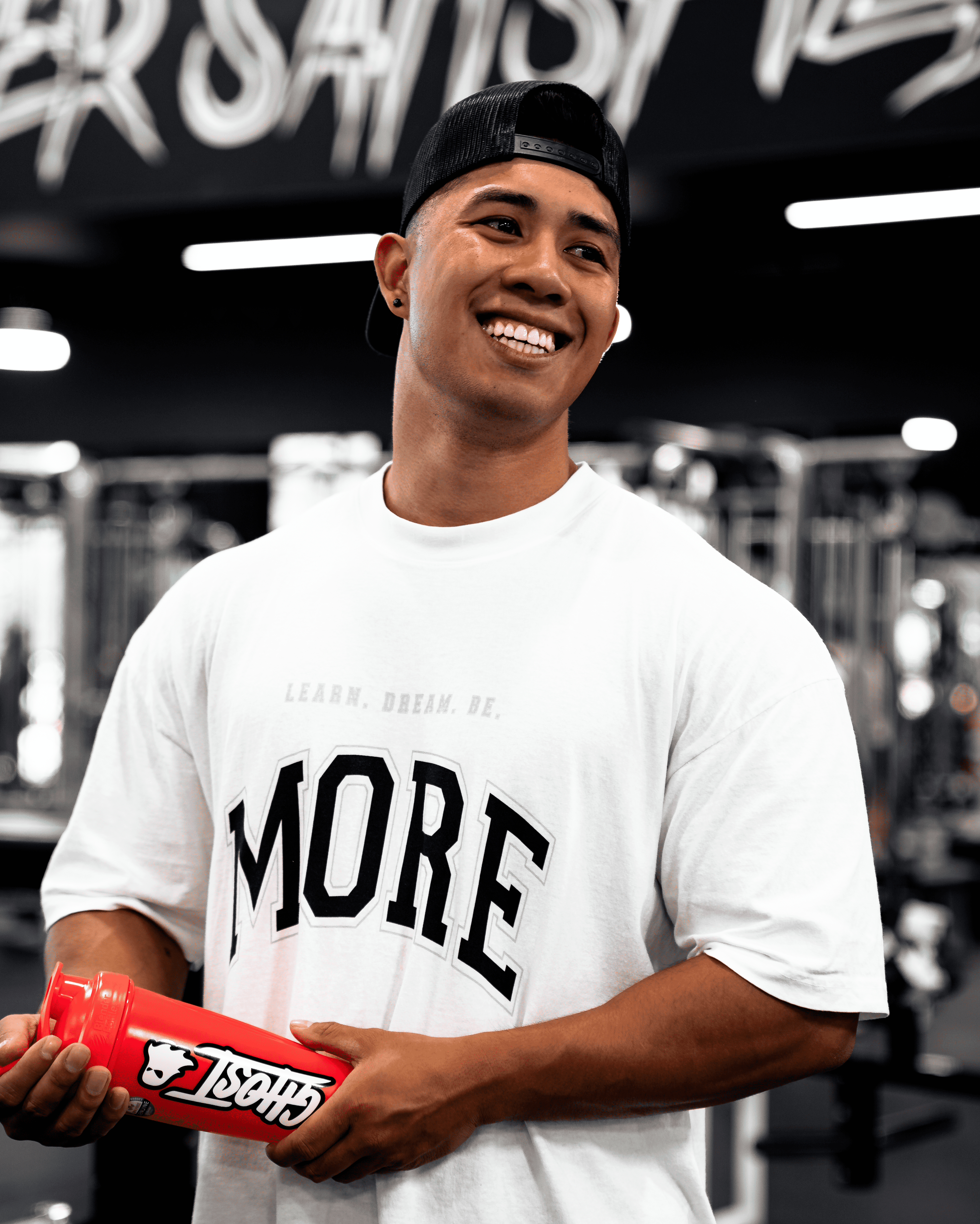 World Class Online Fitness Coach from Top 5 in the World & 7 Figure Business