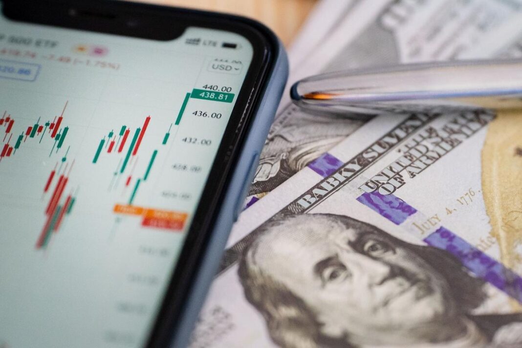 Buffett-Backed Picks Set to Double in Value by 2030 Amid Market Fluctuations