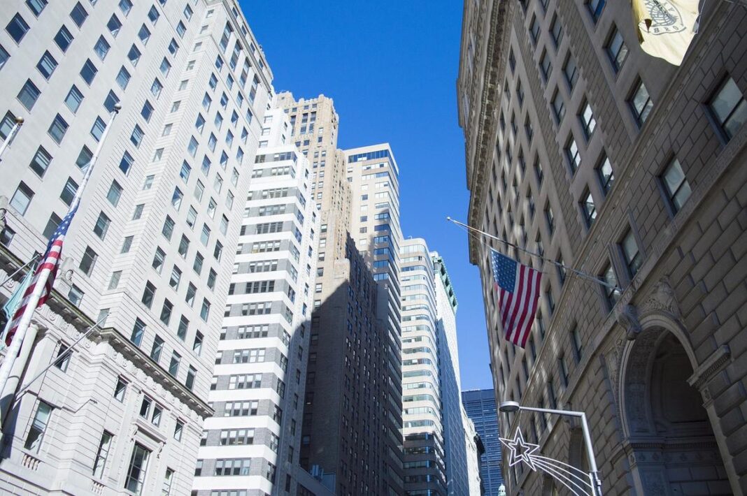 Trump’s Early Tenure Fuels Wall Street’s Record Q1 Trading Earnings