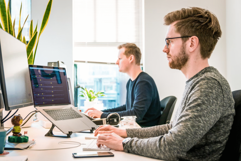 The Rise of 24/7 Managed IT Support Services in the Era of Global Hybrid Workforces